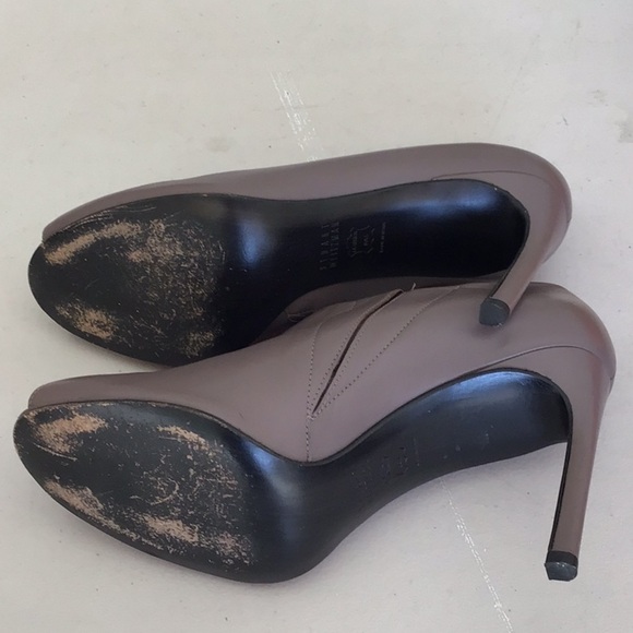 Steward Weitzman sleep on heeled ankle booty color taupe size 40 - Picture 5 of 5